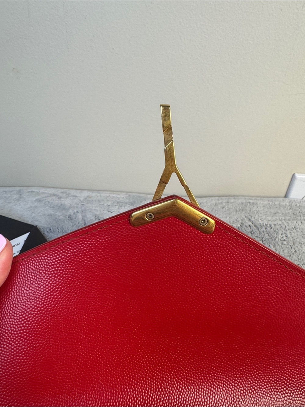 YSL Saint Laurent Cassandre Red Leather Chain Shoulder Bag - Picture 11 of 16